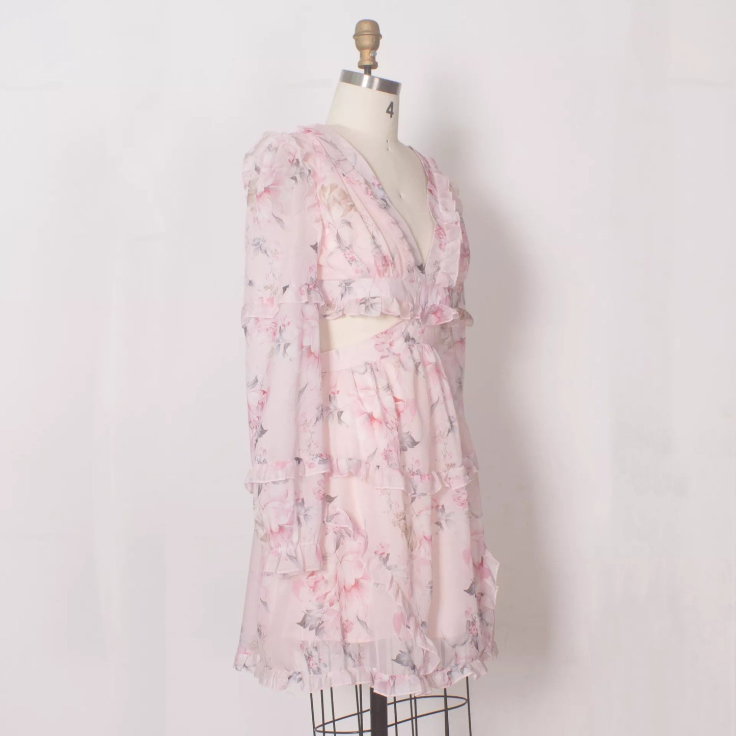 Mesh Ruffle Floral Dress OCS Trade Co., Ltd.